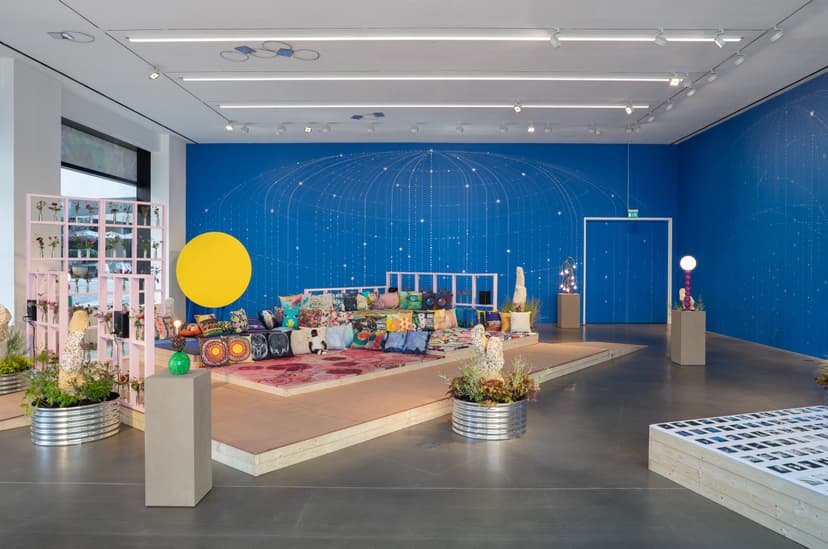 All around me, my gathered star. Wall mural